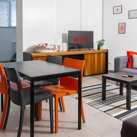 Staurenghi Red Apartment Varese Luaran gambar