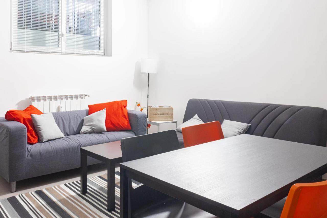 Staurenghi Red Apartment Varese Luaran gambar